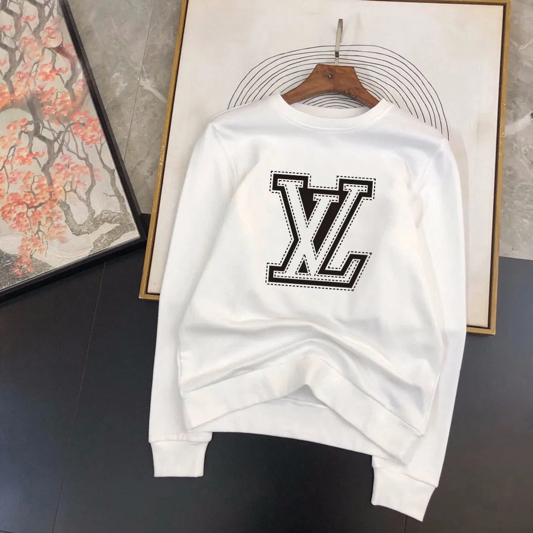 🅿️380 direct batch 2 [LV Louis Vuitton] (Fat Man Gospel) hot-selling suit is coming. Focus on the original version of the official website. 2025 new hot-selling sweatshirt suit. The original order is the best. 🇭🇰The meticulous work of top designers. Just for a fitting and perfect upper body effect. All-natural high-quality Roman cotton 100%, close-fitting comfort, noble and elegant! Original hardware embodies elegance and nobility! Counter size: M-5XL (maximum wear up to 220 pounds)